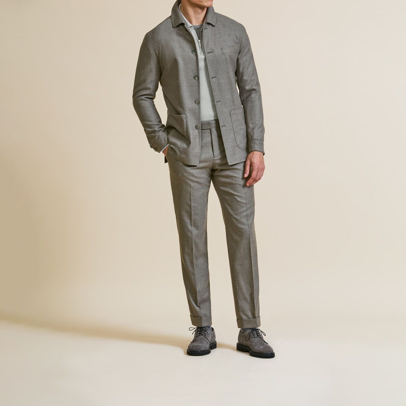 A Pearce Bespoke custom suit on a male model.