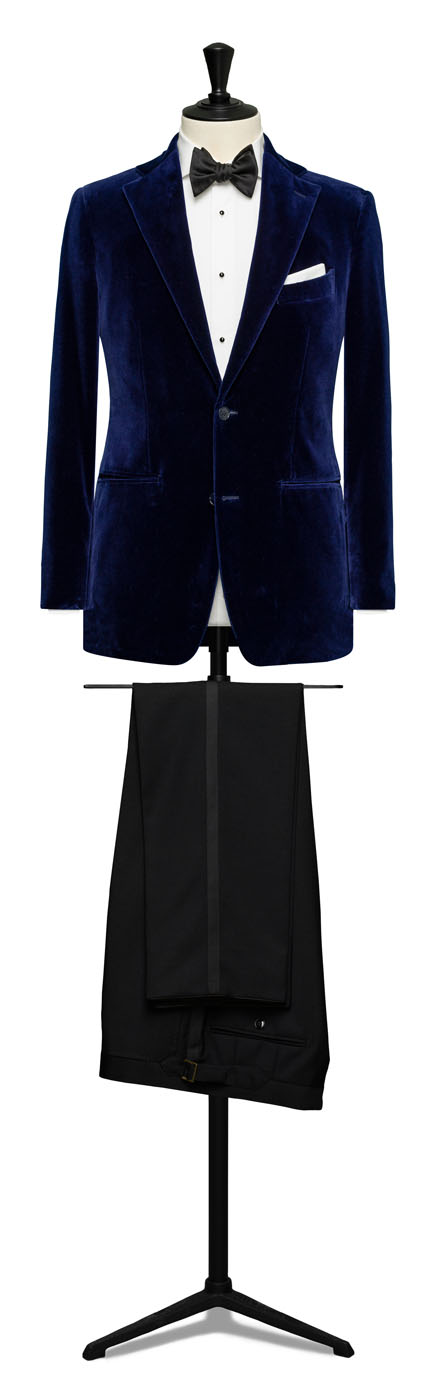 A mens formal custom suit from Pearce Bespoke.