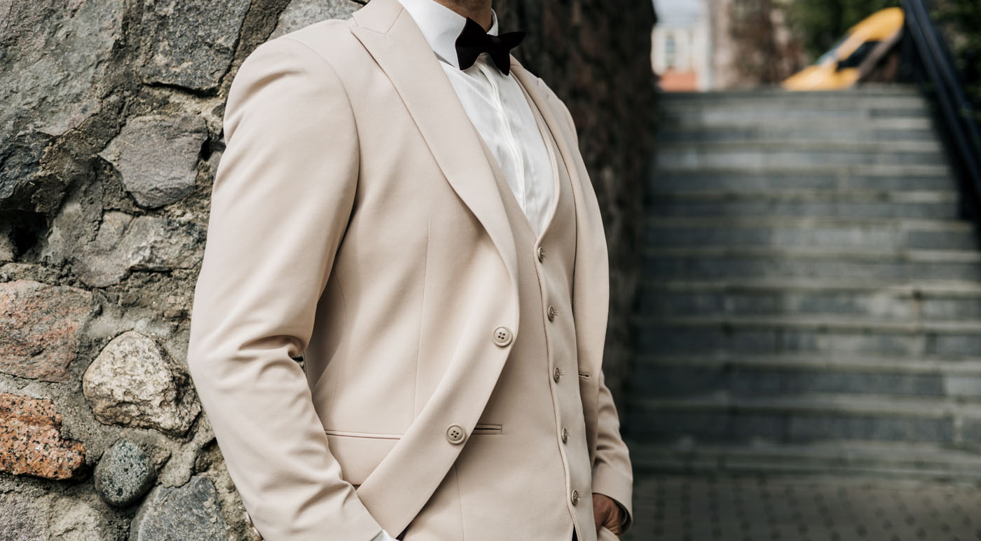 Pearce Bespoke custom suit franchise opportunity.